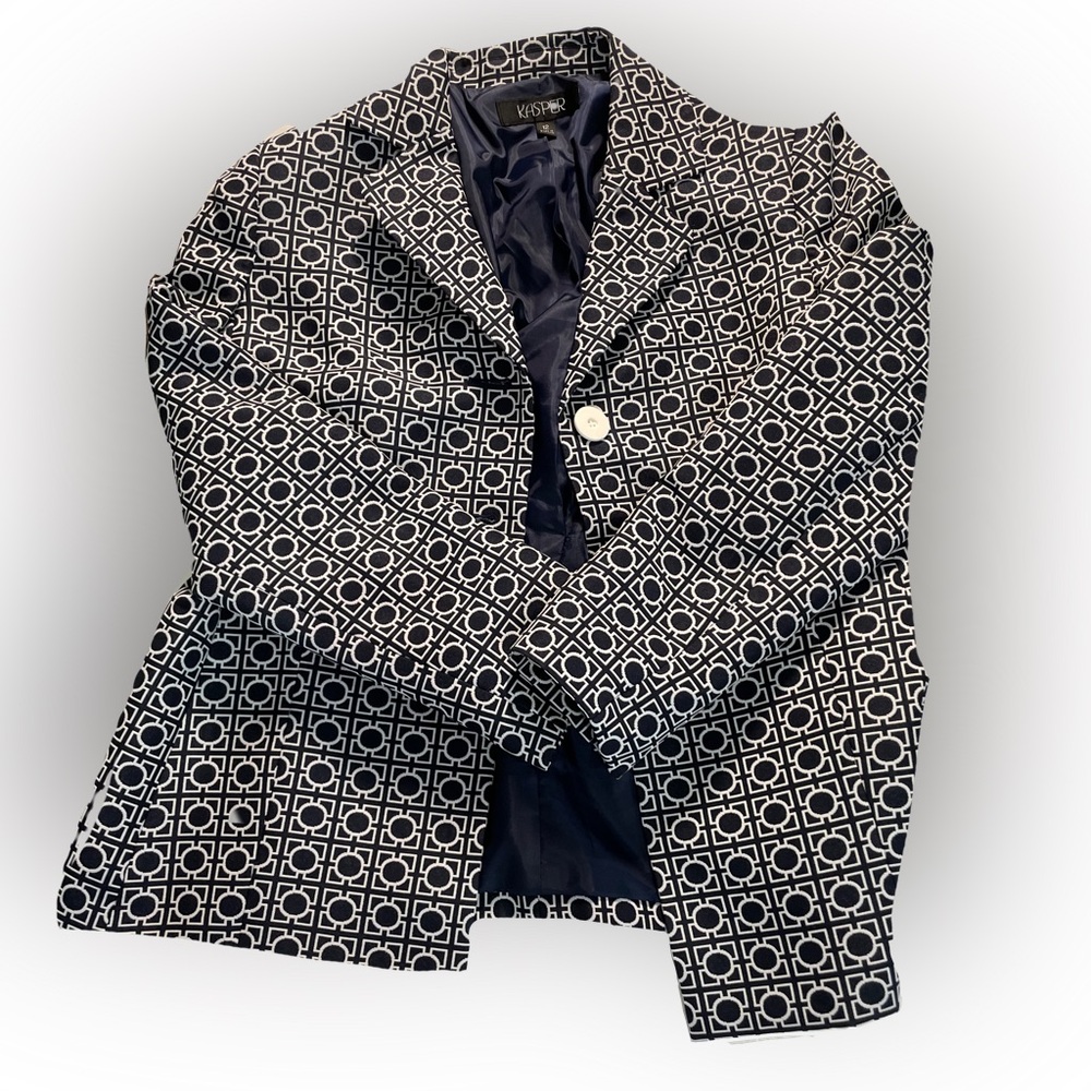 Kasper Women’s size 12 business jacket navy blue & white